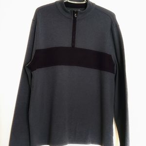 Structure size large pullover sweat shirt.